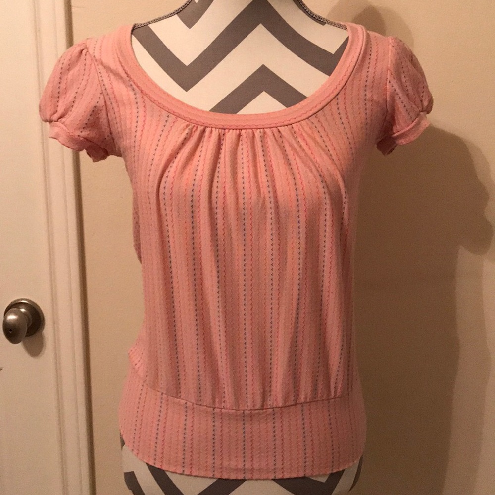 Super cute pink top with open back